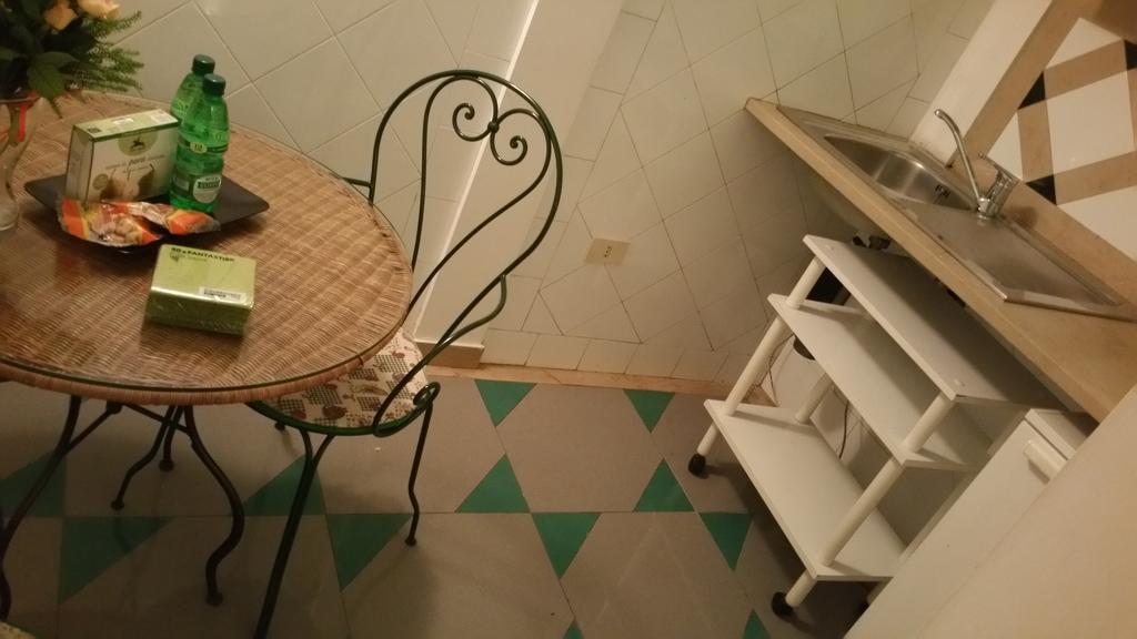 Suite Calefati "Monolocale" Bari Extérieur photo