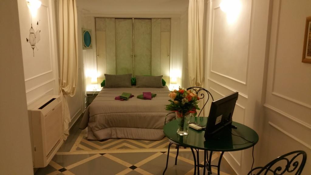 Suite Calefati "Monolocale" Bari Extérieur photo